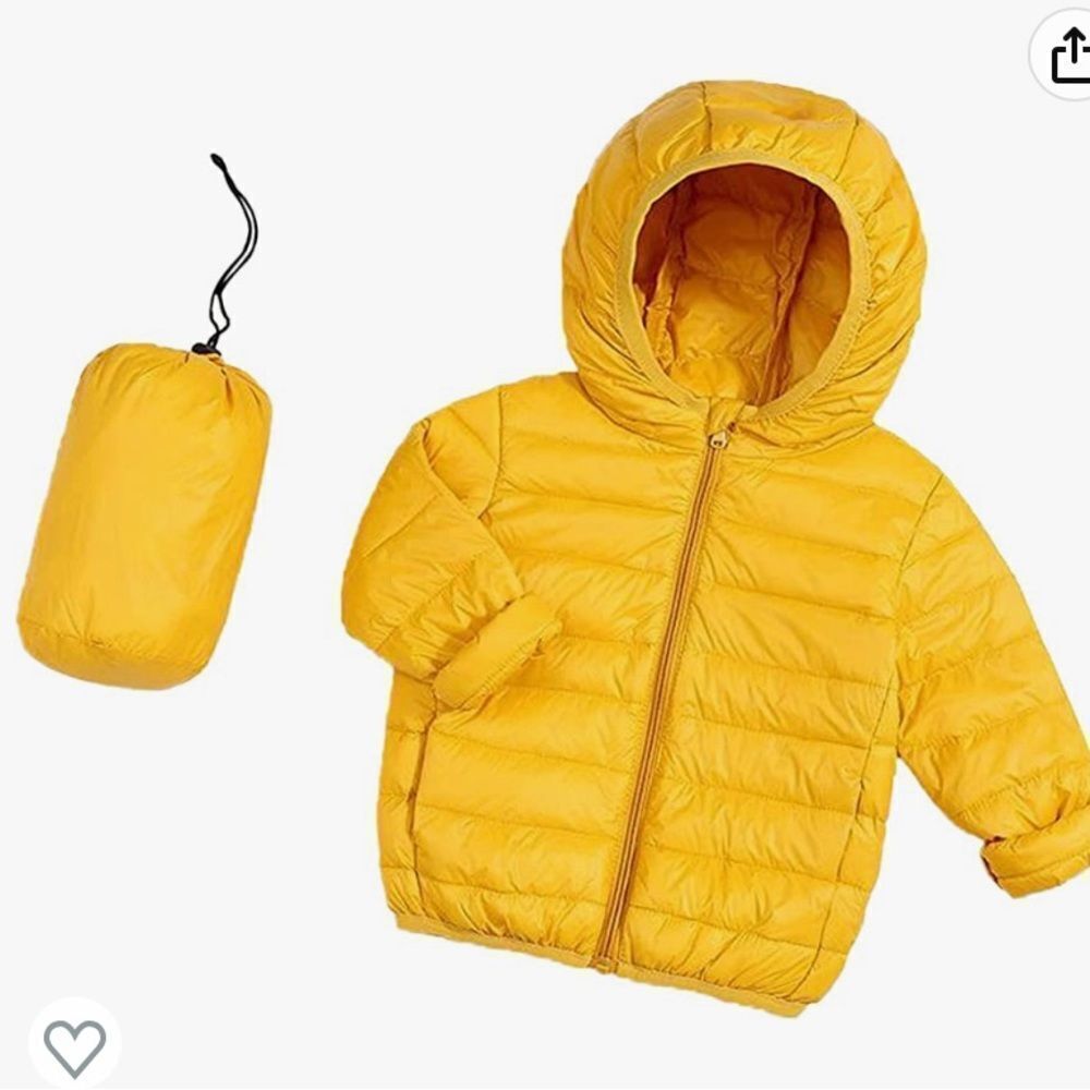 New‎ with Tags Amazon Essentials Toddler Hooded Puffer Jacket with Bag Size 2T